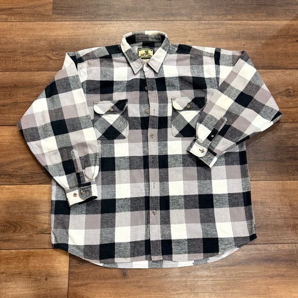 Field & Stream Black and White Checkered Men's Flannel - Picture 2 of 5